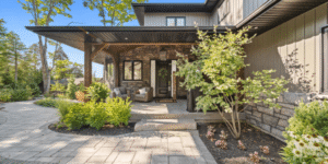 How to Choose the Right Contractor for a Custom Build